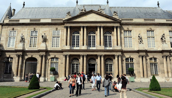 Maison de l’Histoire de France將沿著國(guó)家檔案館而建（如圖）