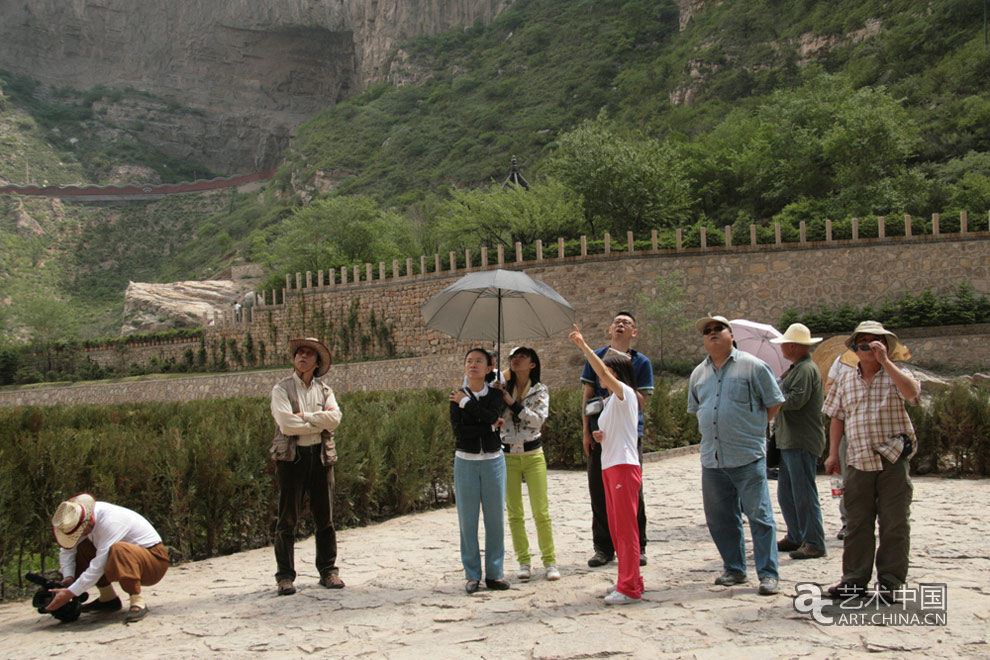 閆平晉北戲曲采風(fēng)追蹤,當(dāng)代著名油畫(huà)家,中國(guó)人民大學(xué),藝術(shù)學(xué)院教授,閆平,晉北戲曲,閆平藝術(shù),閆平作品,閆平展覽,閆平個(gè)展,閆平采風(fēng),閆平寫(xiě)生,戲曲藝術(shù)