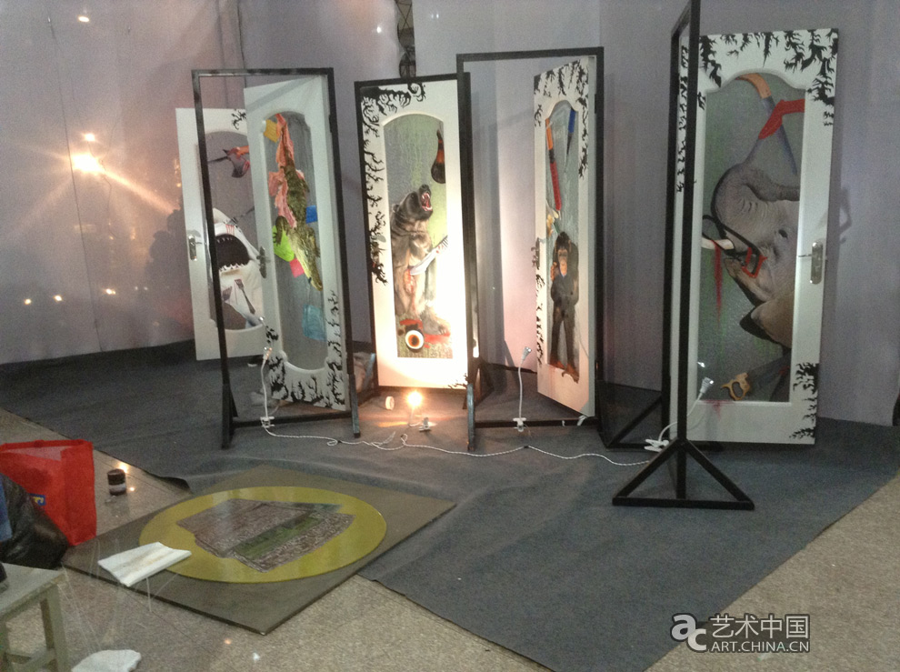 2013西安美術(shù)學院畢業(yè)展,西安美術(shù)學院畢業(yè)展,西安美術(shù)學院,畢業(yè)展,2013西安美院畢業(yè)展,西安美院畢業(yè)展,美院畢業(yè)展