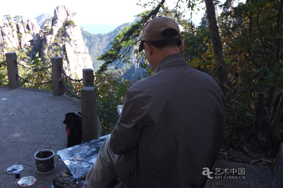 第二屆中外藝術(shù)家黃山對(duì)話--文化中國夢(mèng),第二屆中外藝術(shù)家黃山對(duì)話,文化中國夢(mèng),第二屆,中外藝術(shù)家黃山對(duì)話,中外藝術(shù)家黃山寫生,藝術(shù)中國寫生,藝術(shù)中國活動(dòng) 