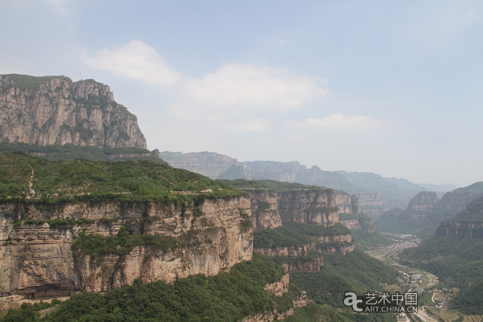 中外藝術(shù)家,太行對話,河南林州,中國,國家畫院,中國,互聯(lián)網(wǎng),新聞中心,國務院新聞辦公室,國家,旅游局