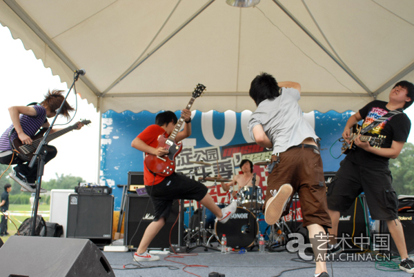 海淀公園2010音樂街,2010海淀公園音樂街,海淀公園音樂街,海淀音樂街,海淀公園音樂節(jié),音樂街,音樂節(jié),2010海淀音樂節(jié),2010北京音樂節(jié),2010搖滾音樂節(jié),搖滾音樂節(jié),2010音樂節(jié),海淀公園音樂節(jié),吉他鼓音樂周,搖滾音樂周,流行音樂周,海淀公園音樂節(jié)陣容,搖滾樂隊