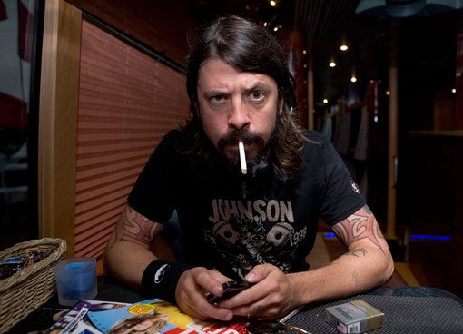 Dave Grohl（戴夫格羅爾）