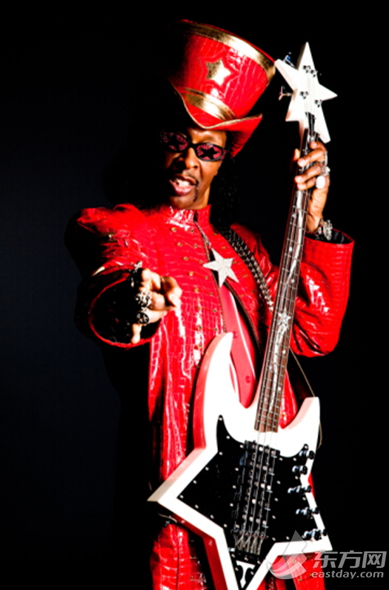 10月18日、19日綠色音符舞臺布基-柯林斯（Bootsy Collins the Funk Unity B）